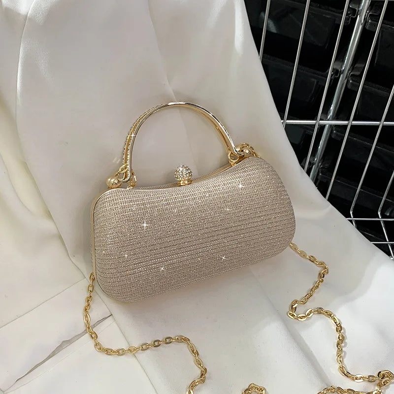 Bolsa Feminina - Elegância em Movimento