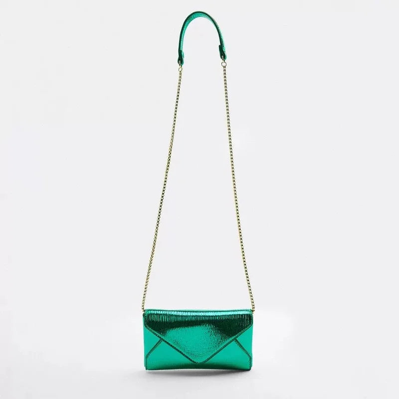 Bolsa Feminina - Compacta e Elegante